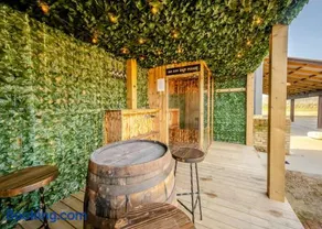Hill Farm Retreat - Image 1