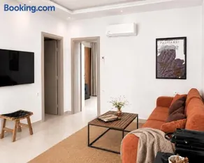 Oikos Apartments - Image 5