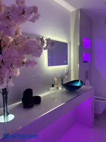 TheFloor - Hotel Spa - Image 4