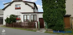 Dvougenerační dům se zahradou - Image 1