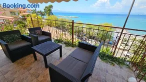 BeachHouse - Image 2