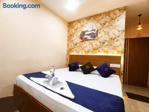 THE GOLDEN CROWN - Hotel With Comfort & Feelings - Image 4