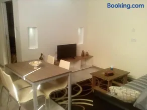 Private village apartment - Image 3