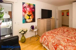 Modernes und gemütliches Designerzimmer - Image 4