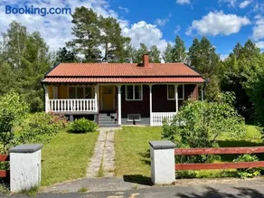 typical Swedish cosy holiday house in Målilla, Småland - Image 4