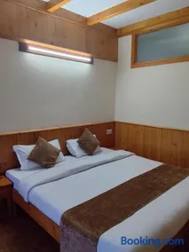 Hotel Gods Valley Inn - Best Mountain View Hotel in Manali - Image 4