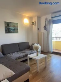 Holiday Home Panorama - Image 2