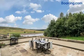 Roundhill Coach House - Image 2