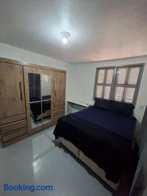 Quarto 03 cama de casal ótimo espaço para seus filhos - Image 1