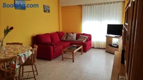 Amplio piso en Pontedeume - Image 2