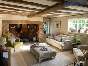 Thatch Cottage Singleton 2 miles from Goodwood - Image 3