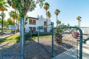 33 Avenida Pool View Studio new to market Avenida king bed ds - Image 3