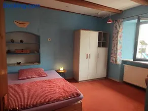 Gemütliches Zimmer in bewohntem Familienhaus direkt am Fluss malerischer Ort Bad und Küche geteilt - Image 4