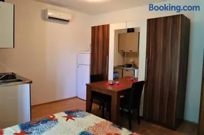 Apartments Muic - Image 3