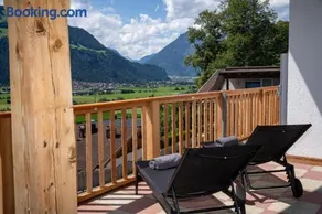 VIEW4TWO Chalet Apartment Zillertal - Image 2
