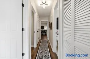 HighlandHouse - Posh Downtown Escape - Image 2