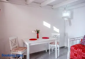 Aristomenis House Lentas - Image 5