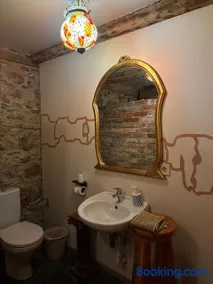 Fontaine Mansion - Image 5