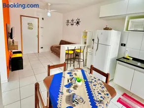 Apartamento em Ubatuba com Piscina e Churrasqueira - Image 1
