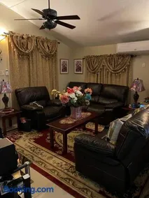 Cheerful One-bedroom 1bath, WIFI, air conditioning - Image 3
