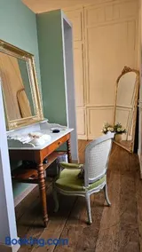 Chambre au château de la Noé Sèche - Image 1