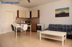 Hortensia Studio Apartment - Image 1