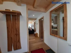 Hochalmbahnen Chalets 8W1, Waldrebe, nahe Gondel, Hunde willkommen - Image 2