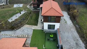 Белослава модерна къща за гости - Image 1