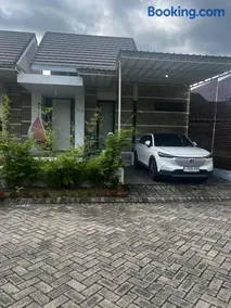 RSY GUEST HOUSE Argopuro - Image 4