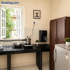 Candolim Beach 2BHK Resort Apartment With Pool North Goa - Image 5