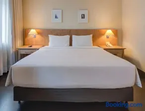 Radisson Berrini Suite executiva Luxo Queen - Image 3