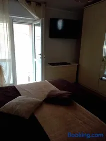 Violetta - Image 3
