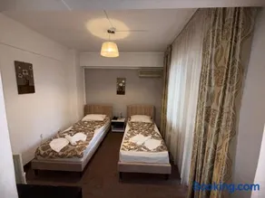 Dallin Center Hotel - Image 1