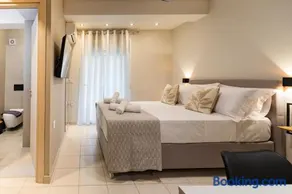 Nook 20 - Minimal & Smart Urban Studio - Image 1