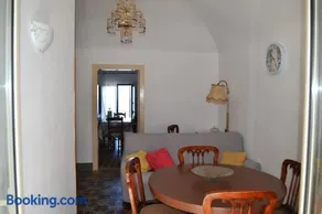 Appartamento nello splendido Borgo di Sant'Ambrogio - Dimora Rosetta - Image 4