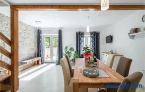 Cozy Home In Barban With Wifi - Image 5