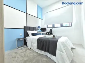 Meritus Seaview Apartment - Image 1