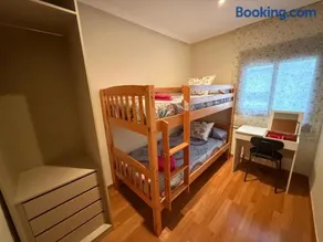 Bonito piso de 4 habitaciones- Port Aventura - Image 2