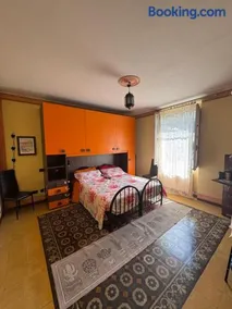 Popii al mare Appartamento in villa storica fronte mare con wifi e aria condizionata, arredamenti di pregio e giardino parcheggio a pagamento su richiesta - Image 4