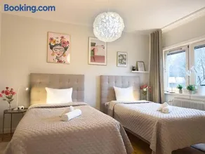 Prinshöjden Hotel - Smart Digital Apartments & Villas - Image 2
