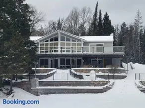 Waterfront, dream stay at Belle Vue Cottage - Image 3