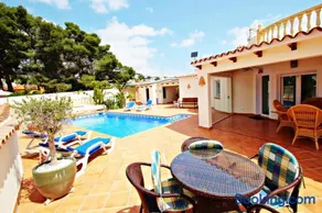 Villa avec terrasse, jardin et barbecue | Vue ville | Parfaite pour le travail à distance - Image 3