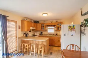 Charming Riverfront Cabin - Hot Tub Overlooking New River, Gas Fireplace - Image 2