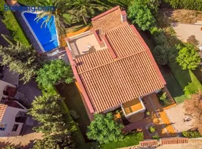 ARENDA Pino Alto Villa Napoleon - Image 1