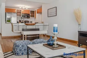 Lovely condo with city & ocean views. Sleep up to 6 people! - Image 5