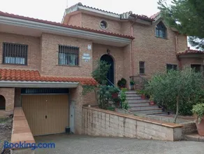 VILLA BILBILIS con piscina privada, barbacoa y parking - Image 3