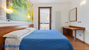 Queen Home Luna - Image 2