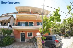 Vasw Apartment - Image 1