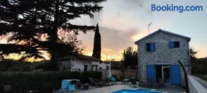 Maison avec barbecue, piscine privée et jardin | Vue nature - Image 3