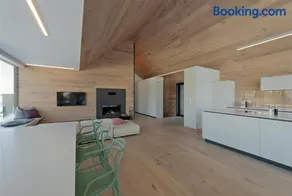 Exclusive Alpenlodge ski in ski out Galsterberg - Image 1
